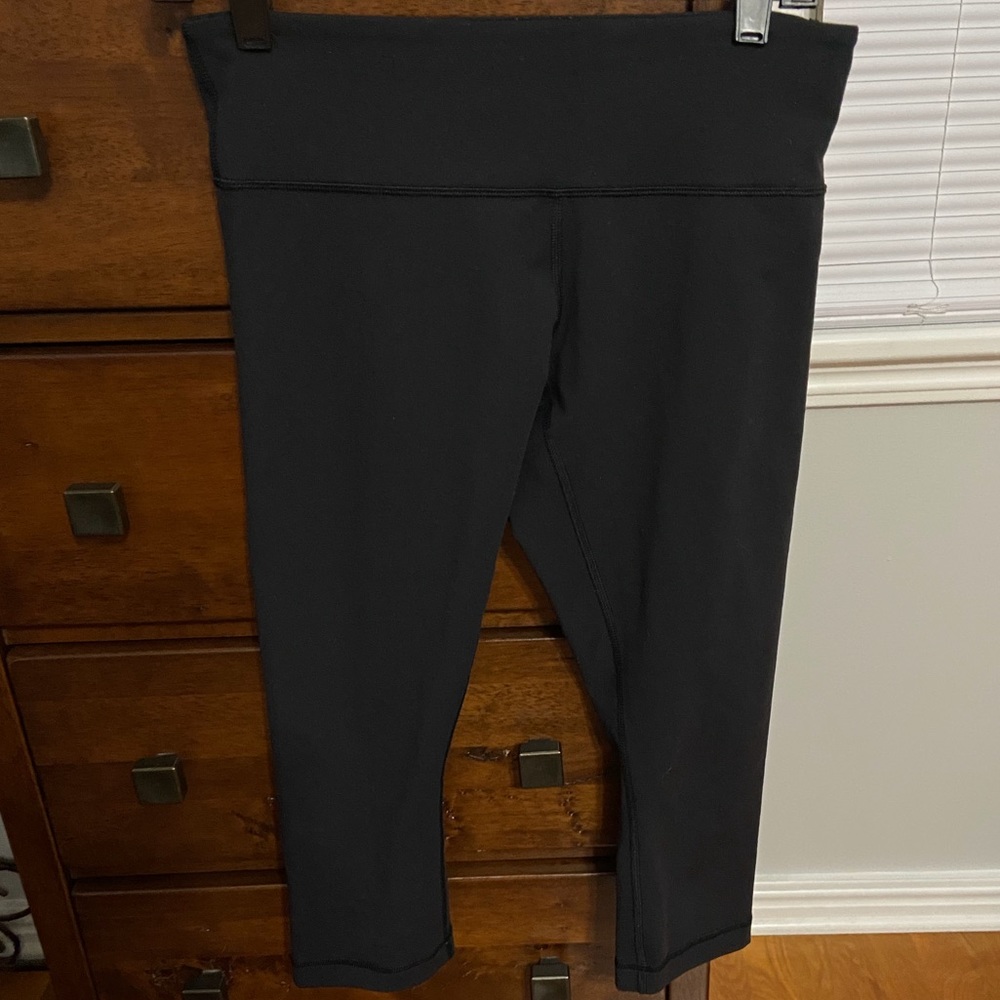 Size 8 black Lululemon capri leggings